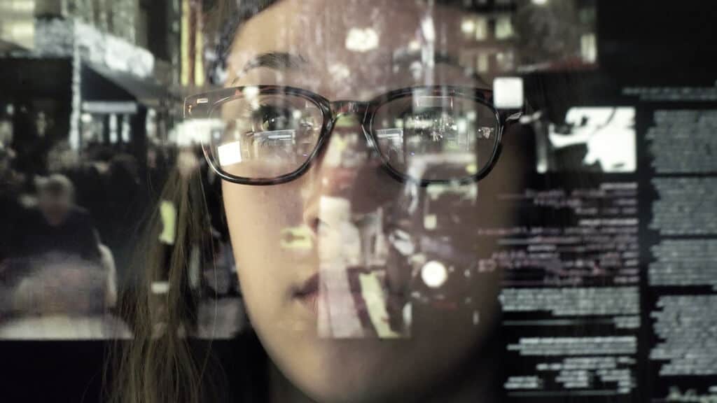 Bent u in cyber-control?