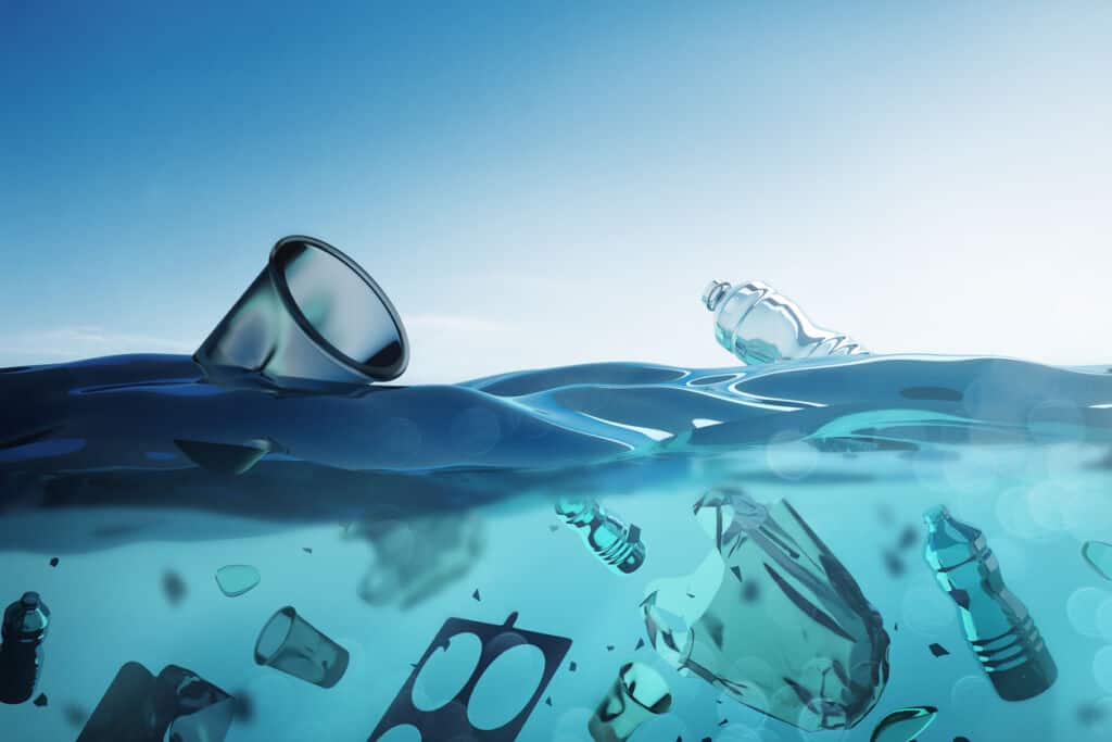 Vijftig kilo plastic voor elke meter kustlijn in de wereld